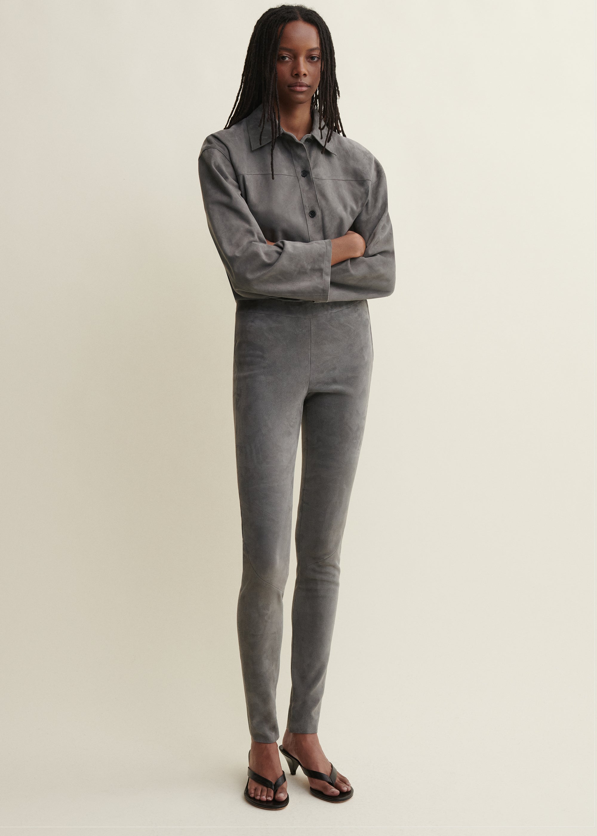 ROCHE | Stretch Wildleder Leggings | MONUMENT
