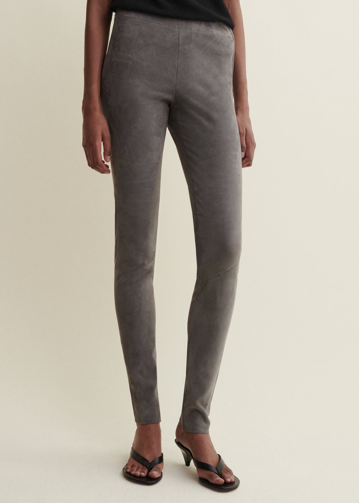 Roche | Suede Legging | Monument