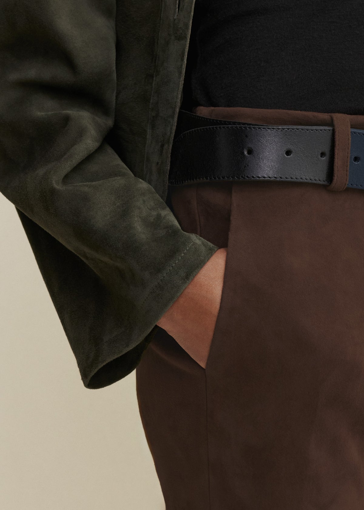Jen | Wildlederhose mit Slim Fit | Mud Brown