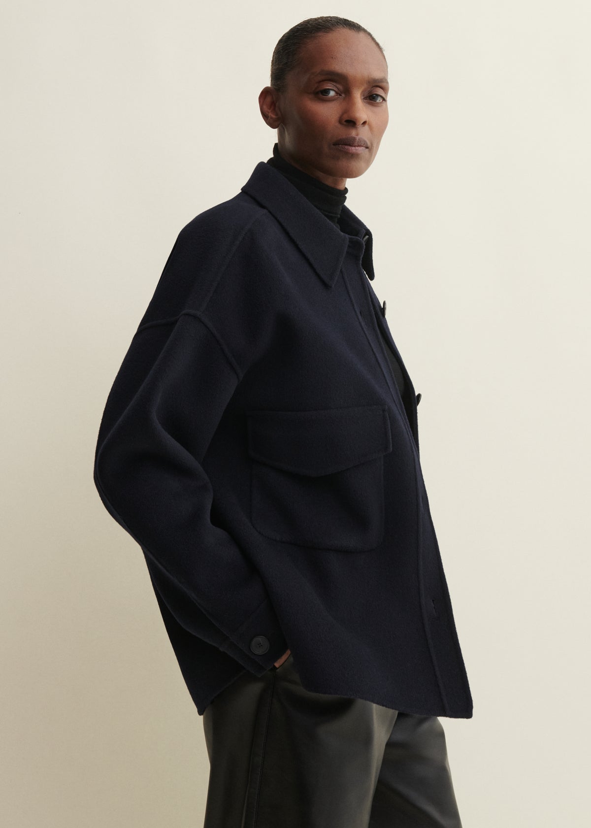 Gia | Wool Coat | Night