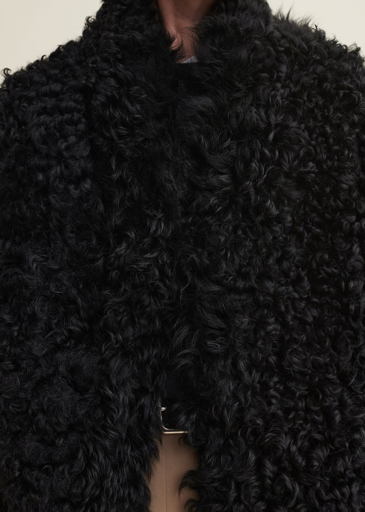 MOONEY | Cropped Curly Shearling Jacket | Black