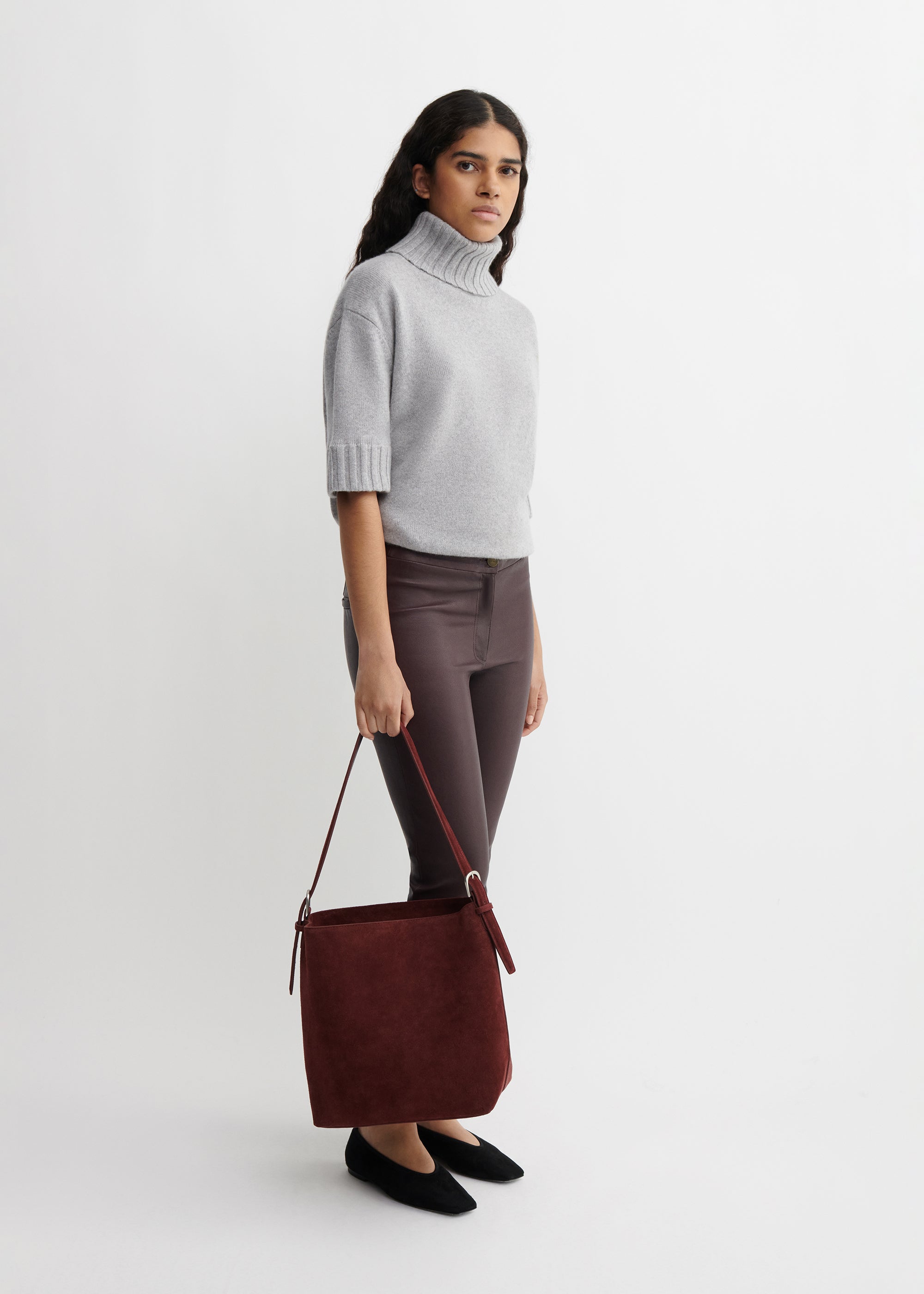 ROAN | Medium Suede Bag