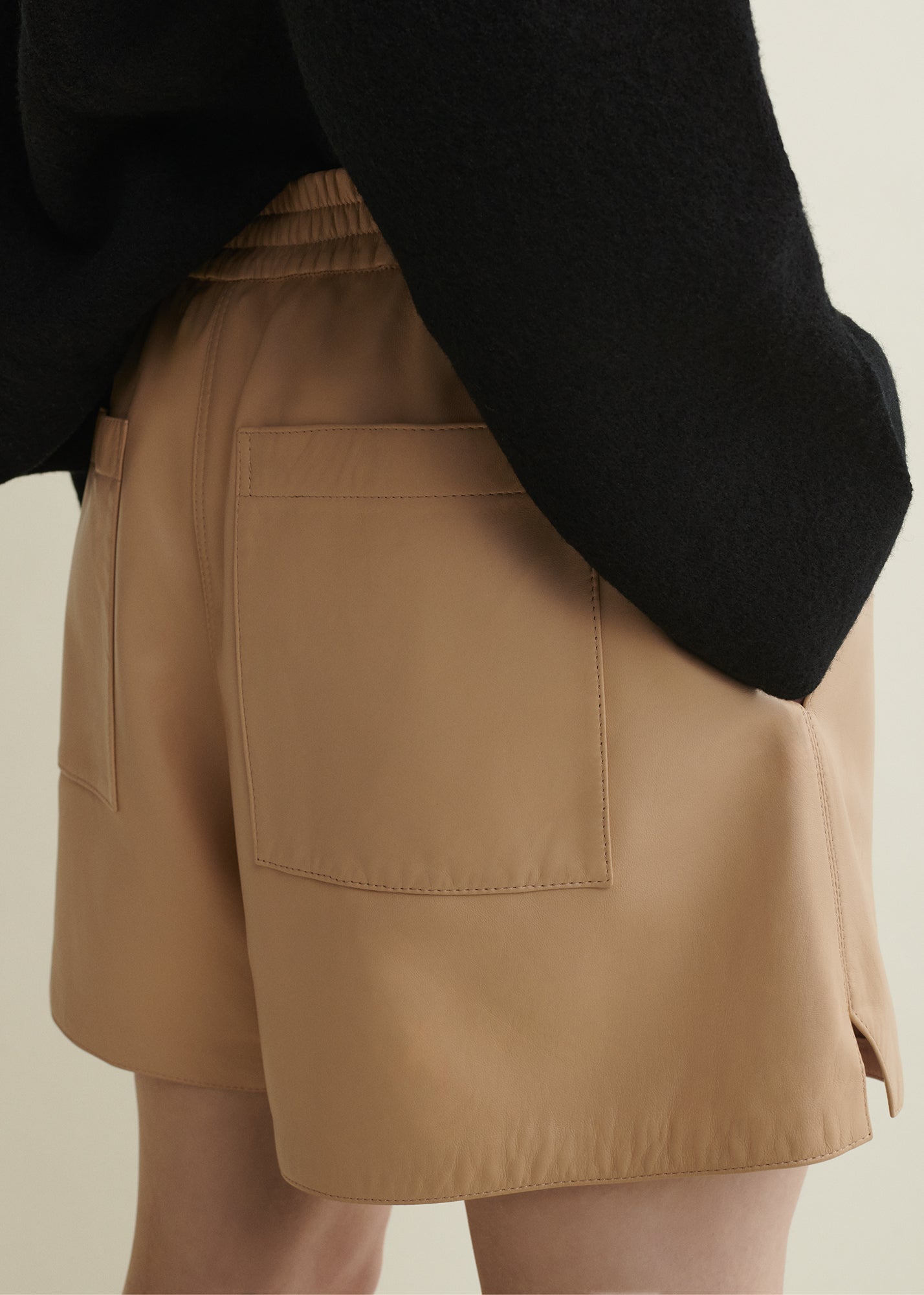 FYONA | Leather Short