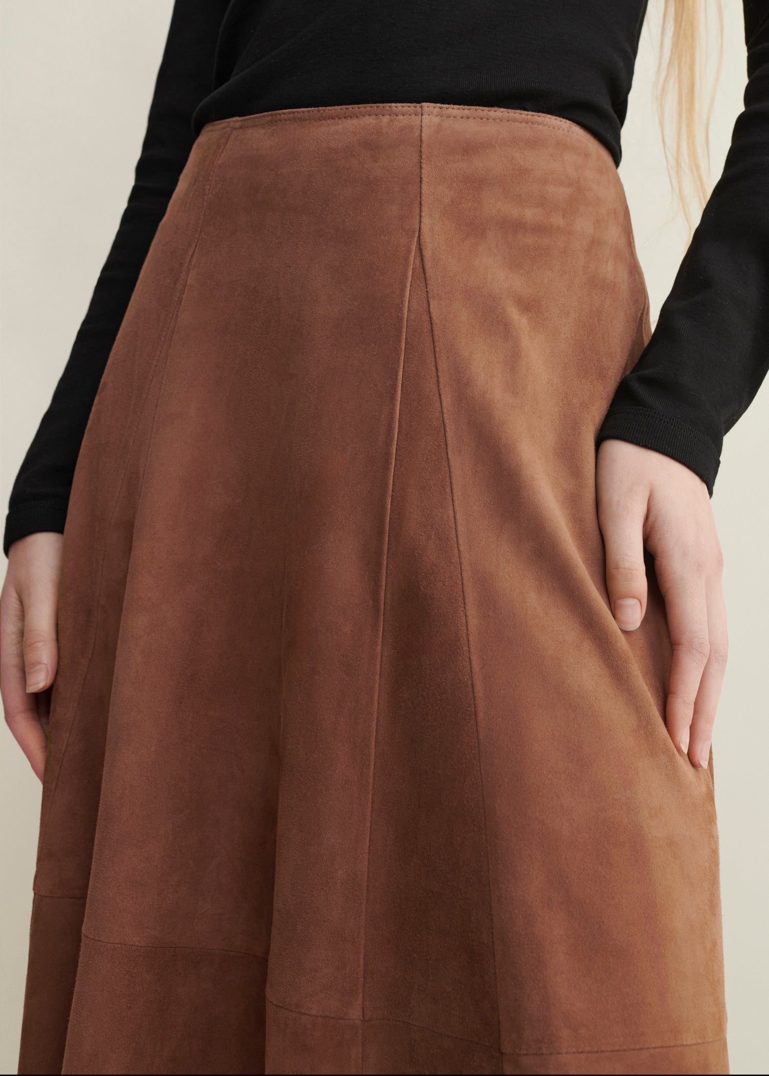 ELENI | Suede Skirt