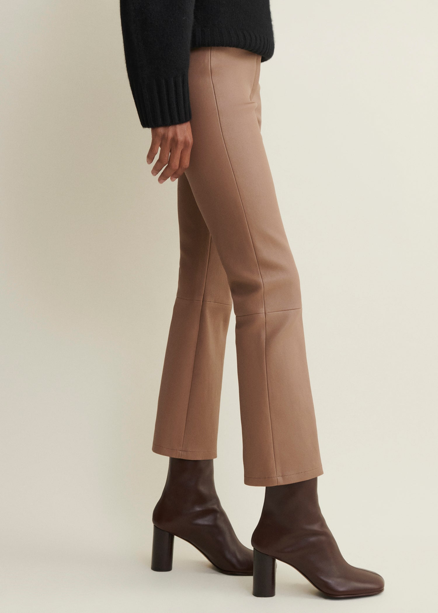 LIVELY | Leder Kick-Flare Leggings