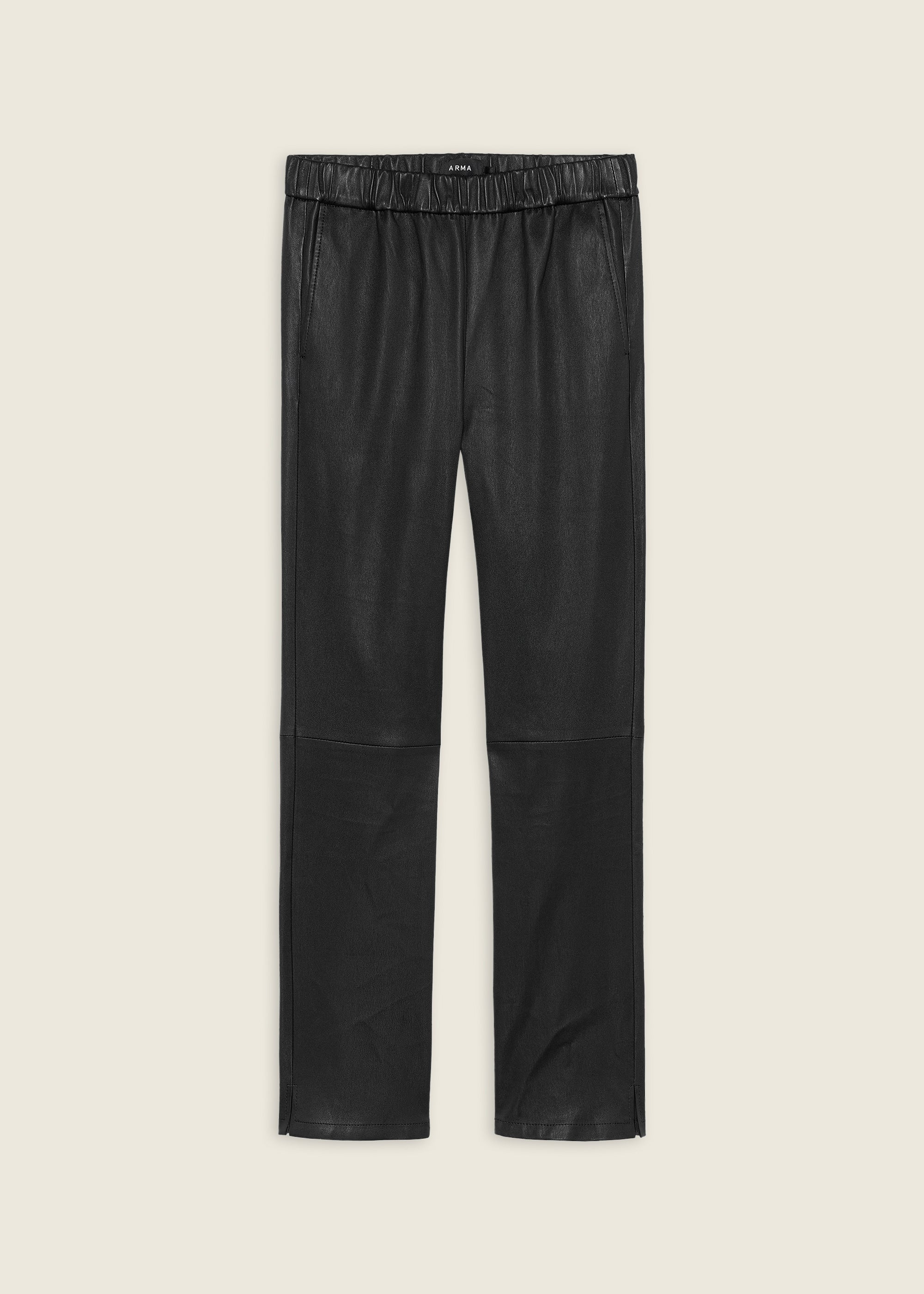 KAMILLA | Lederhose | Black