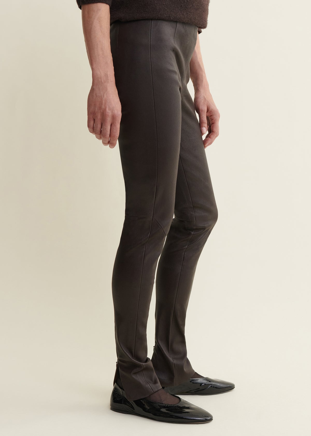 MARLON | Leather Legging | Coffee Bean