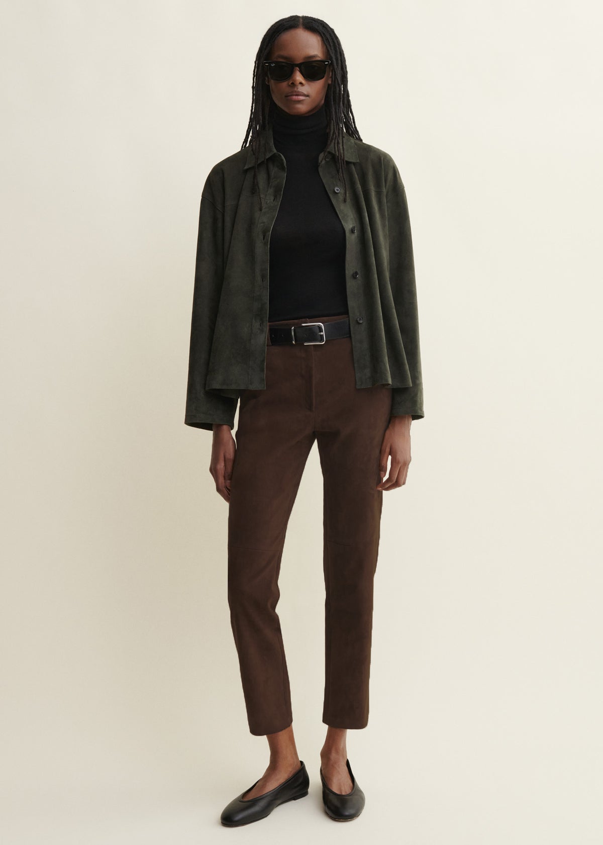 Jen | Wildlederhose mit Slim Fit | Mud Brown