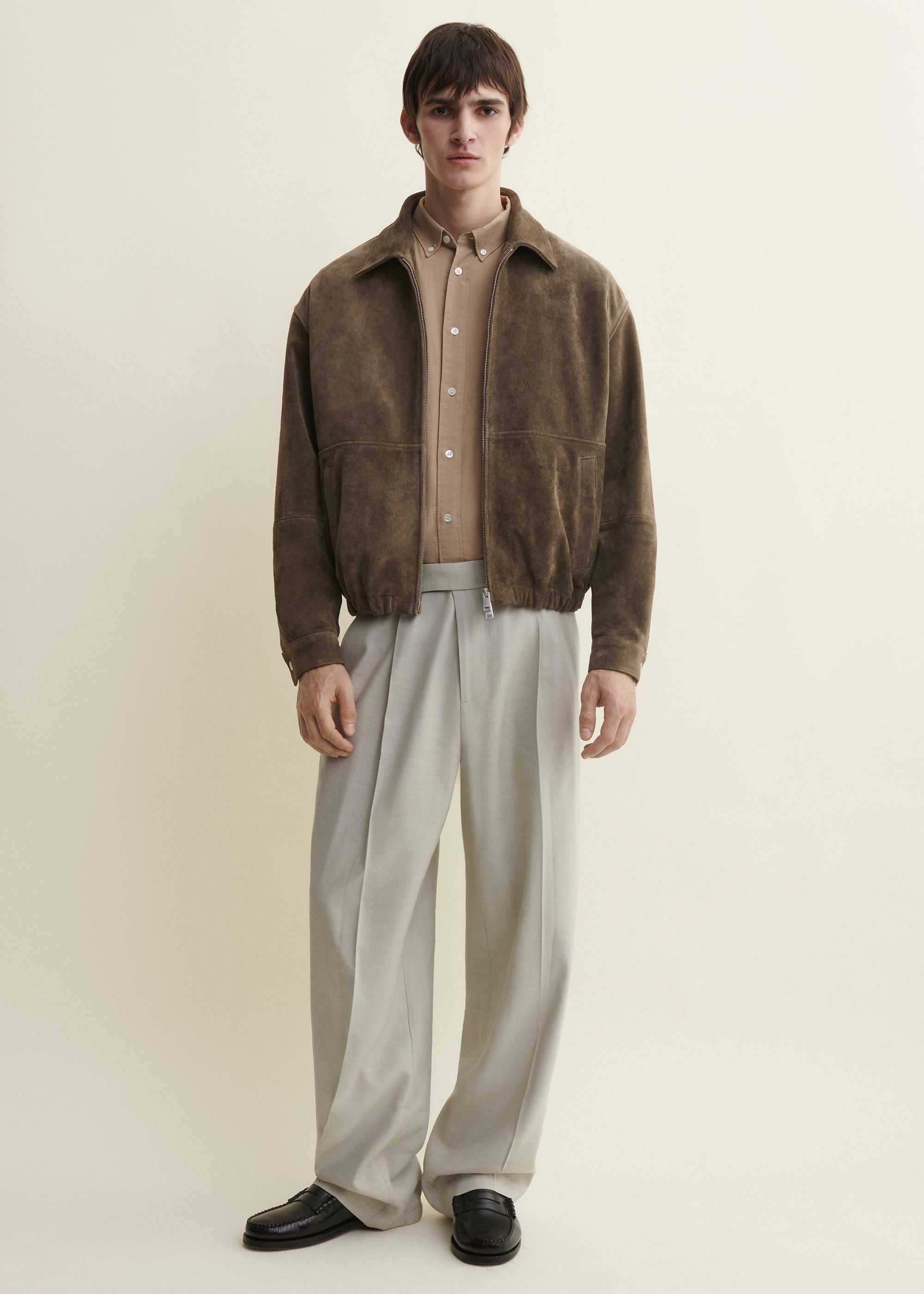 MADDOX | Gritty Suede Jacket | Olive