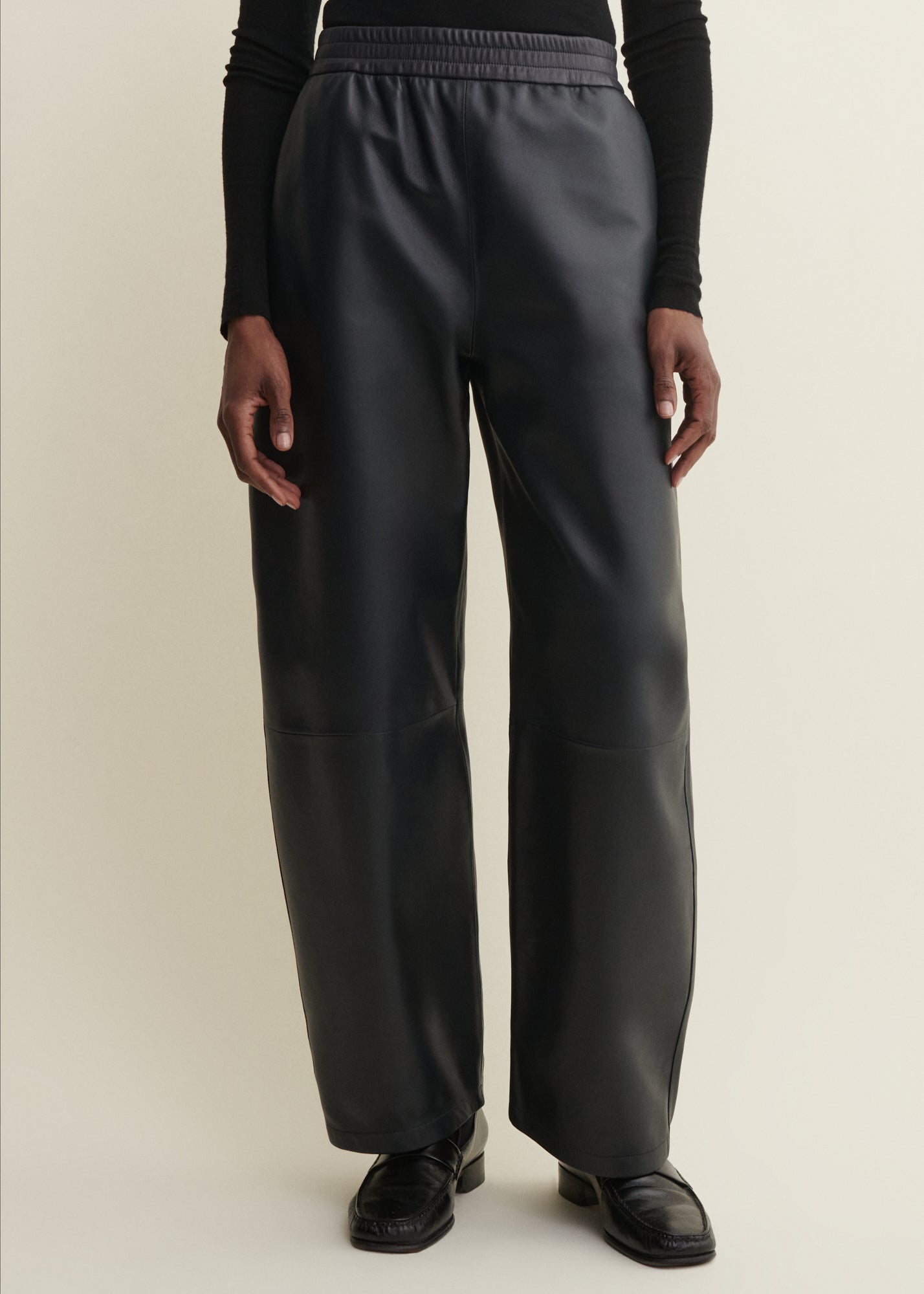 NOA | Leather Barrel Trousers | NIGHT