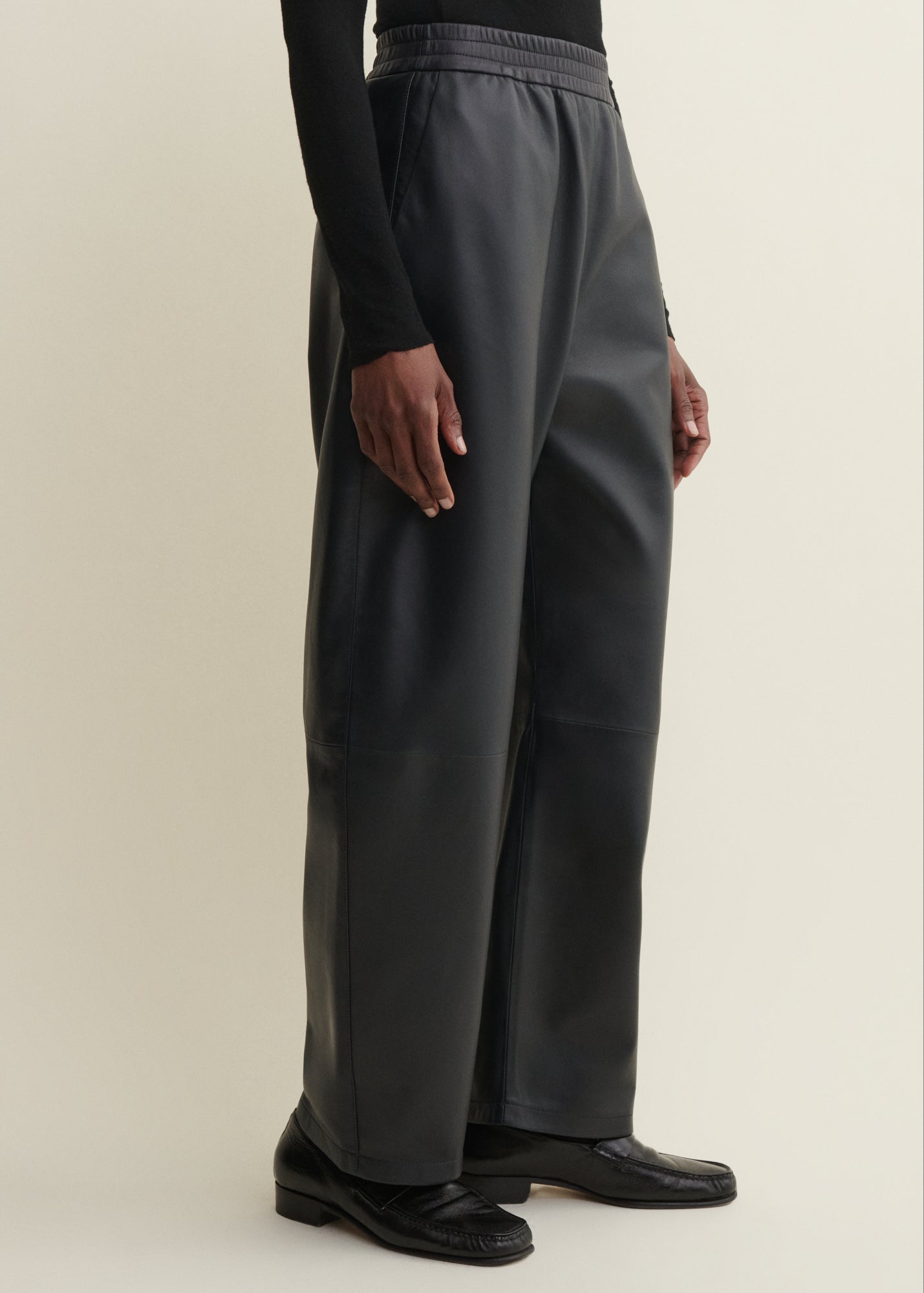 NOA | Leather Barrel Trousers | NIGHT