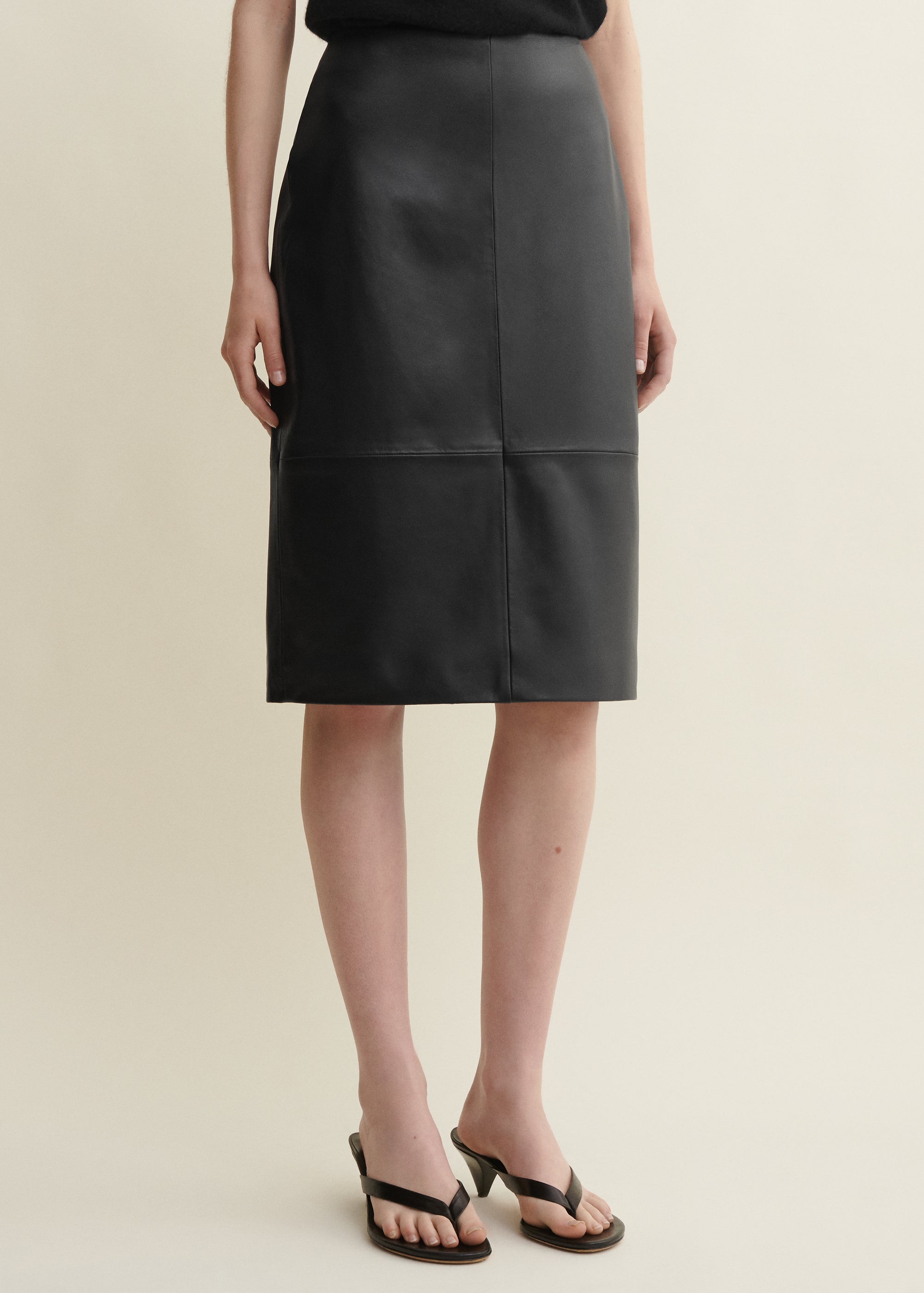 NATALY | Leather Pencil Skirt | BLACK