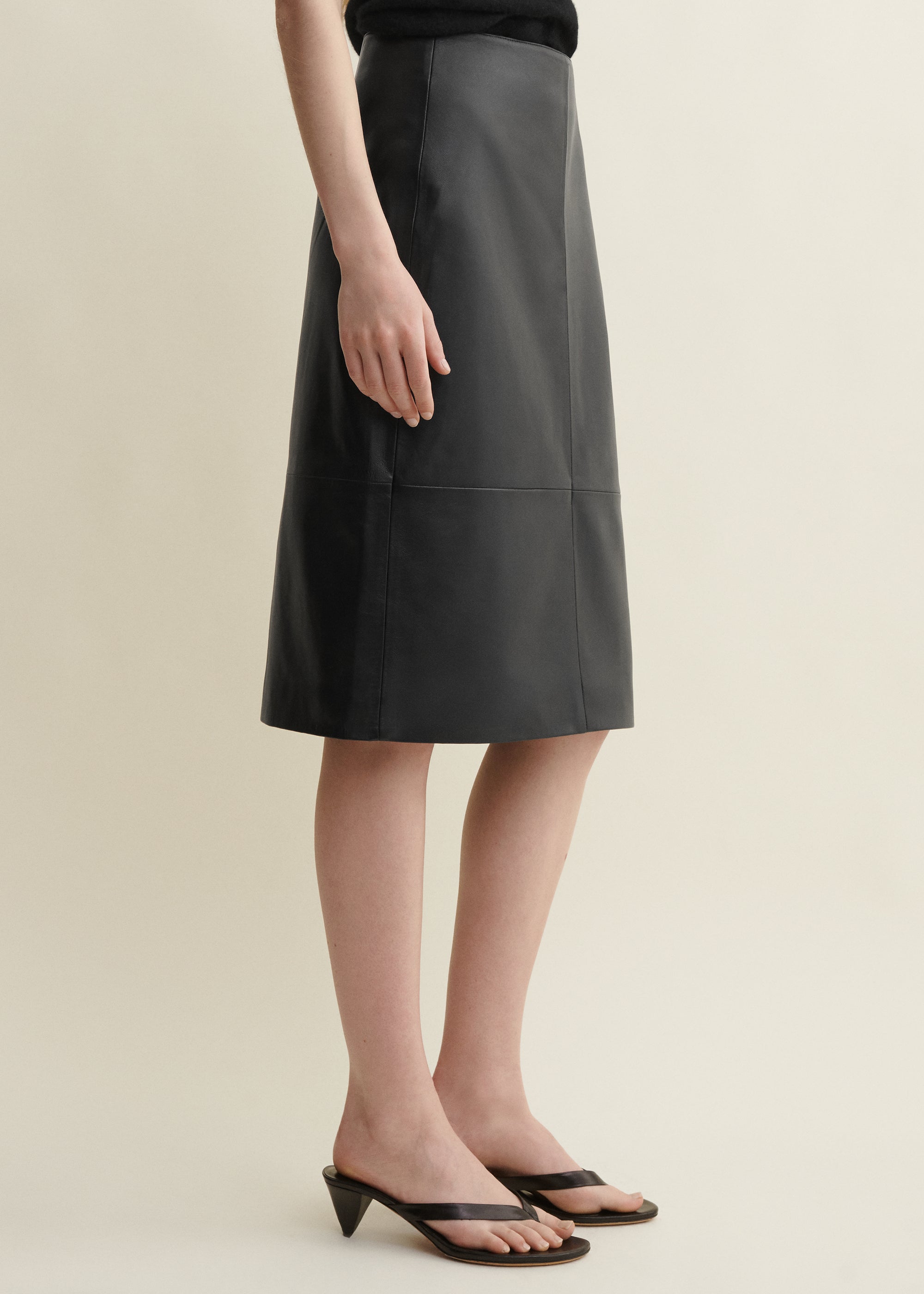 NATALY | Leather Pencil Skirt | BLACK