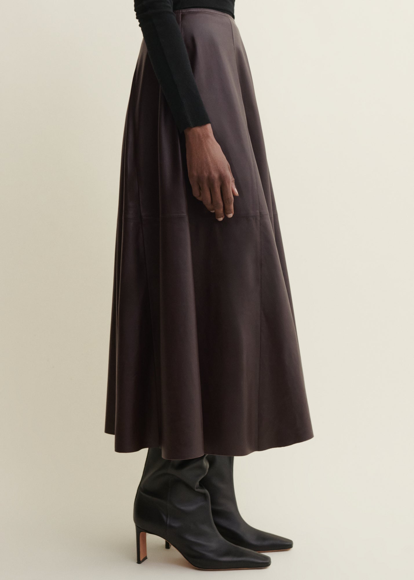 ELENI | Leather Pleated Skirt | COFFEE BEAN
