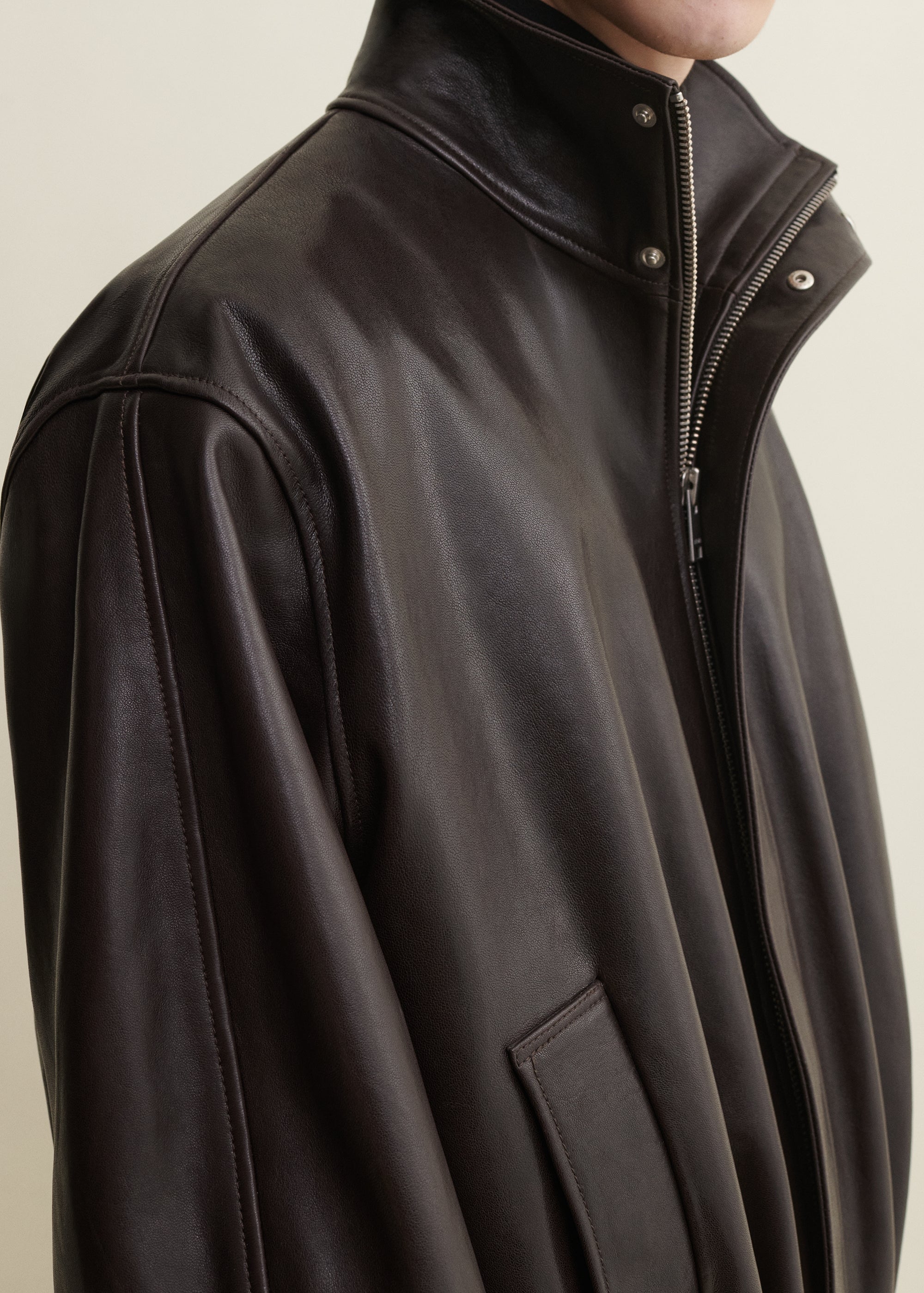 PAULO | High-Collar Leather Jacket | COFFEE BEAN
