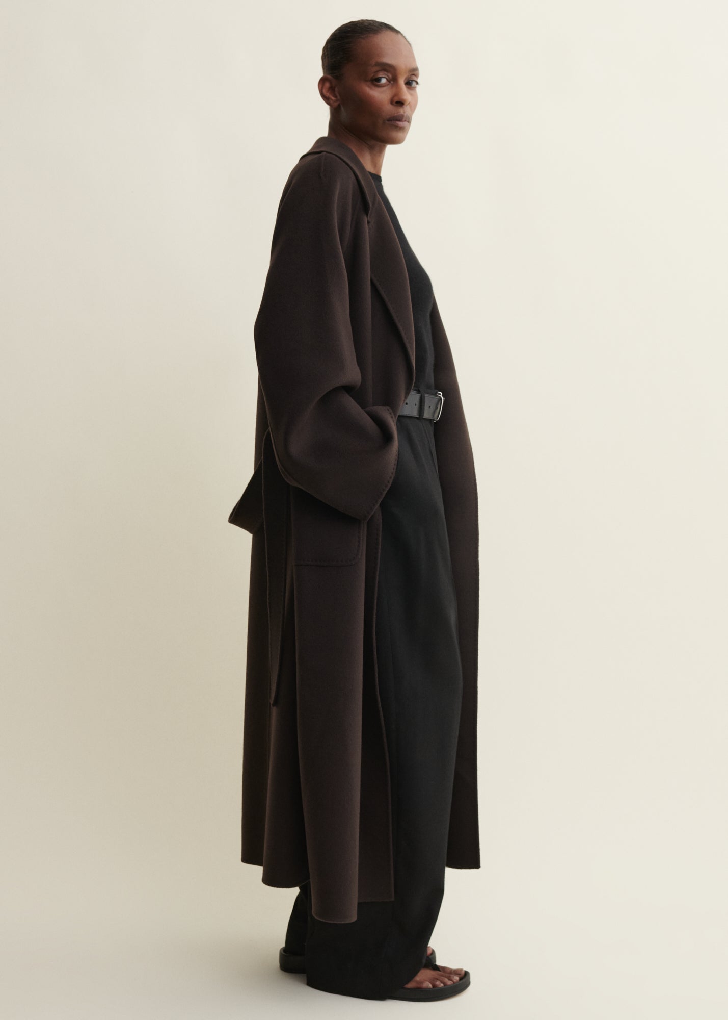SUZA | Long Wool Coat | UMBER