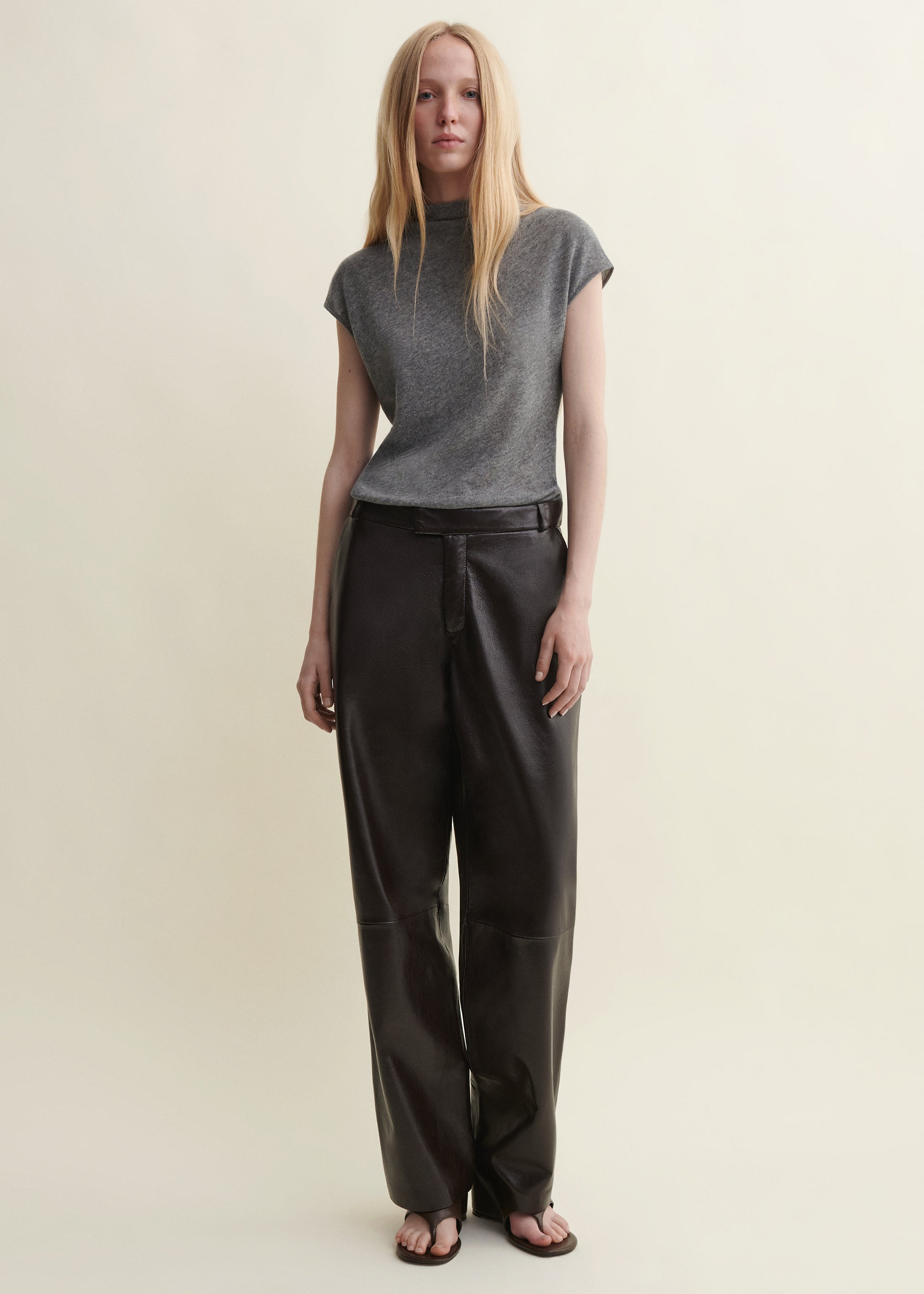CAMI | Leather Straight Trousers | COFFEE BEAN