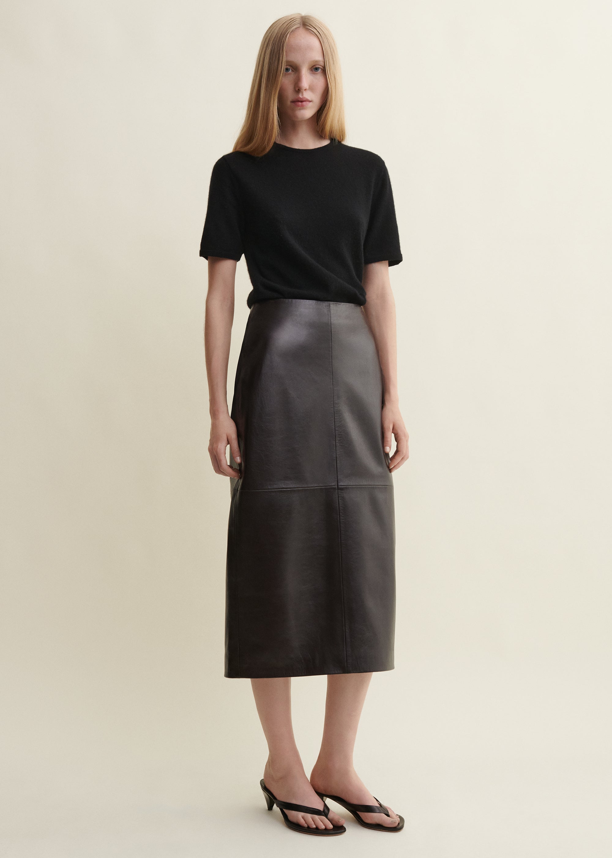 MEEKA | Leather Pecil Skirt | COFFEE BEAN