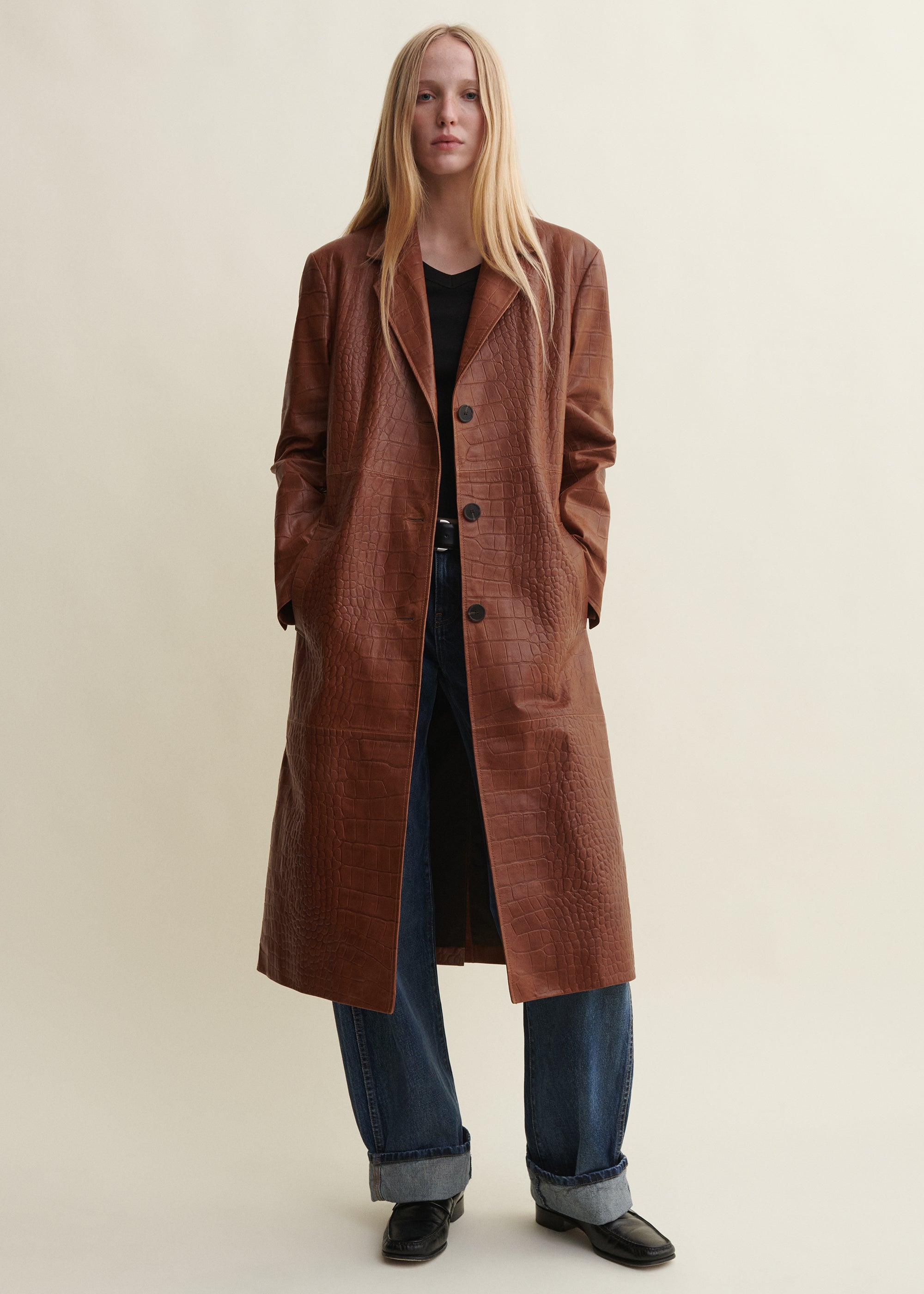AISA | Long Croco Leather Coat | Camel