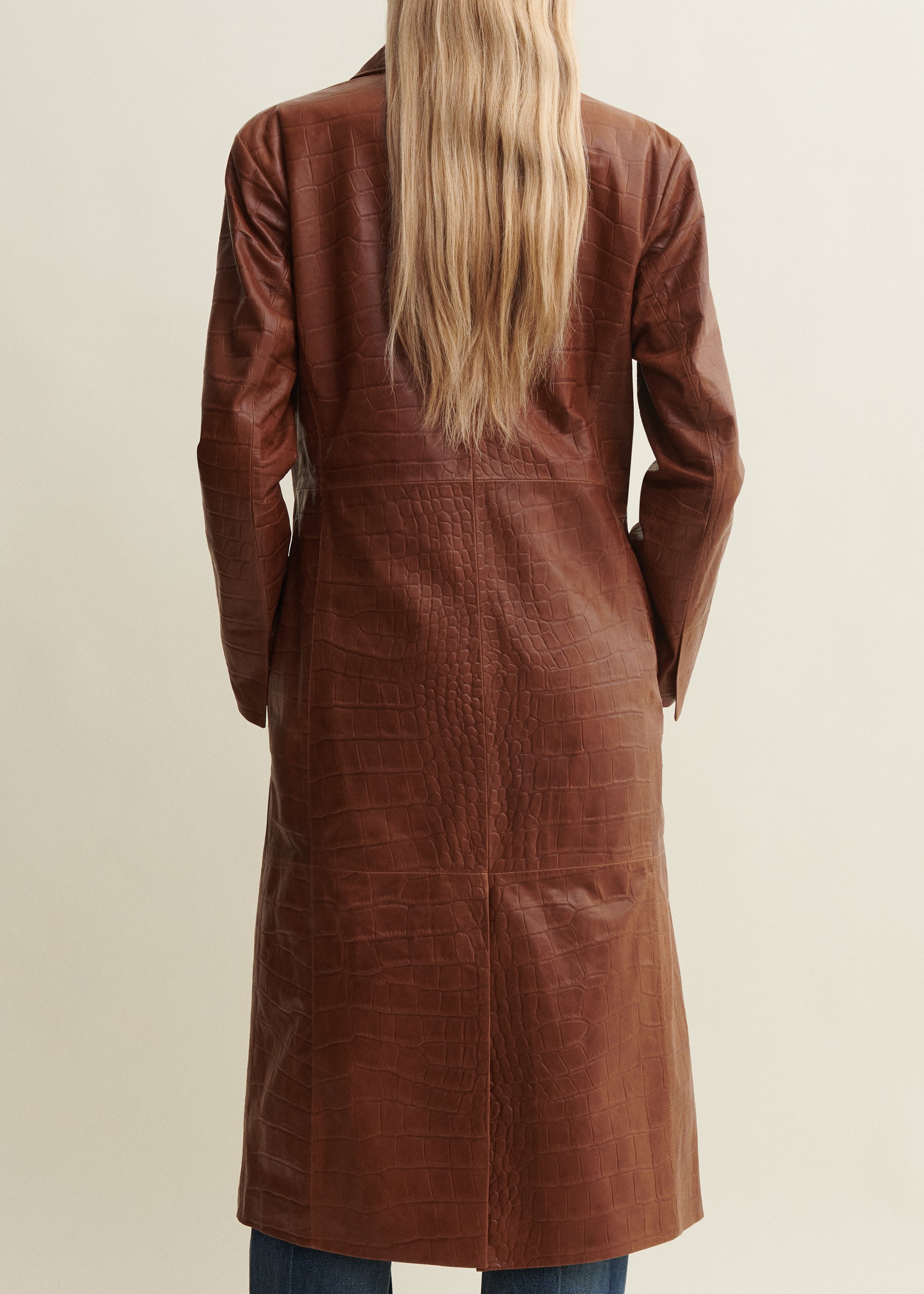AISA | Long Croco Leather Coat | Camel