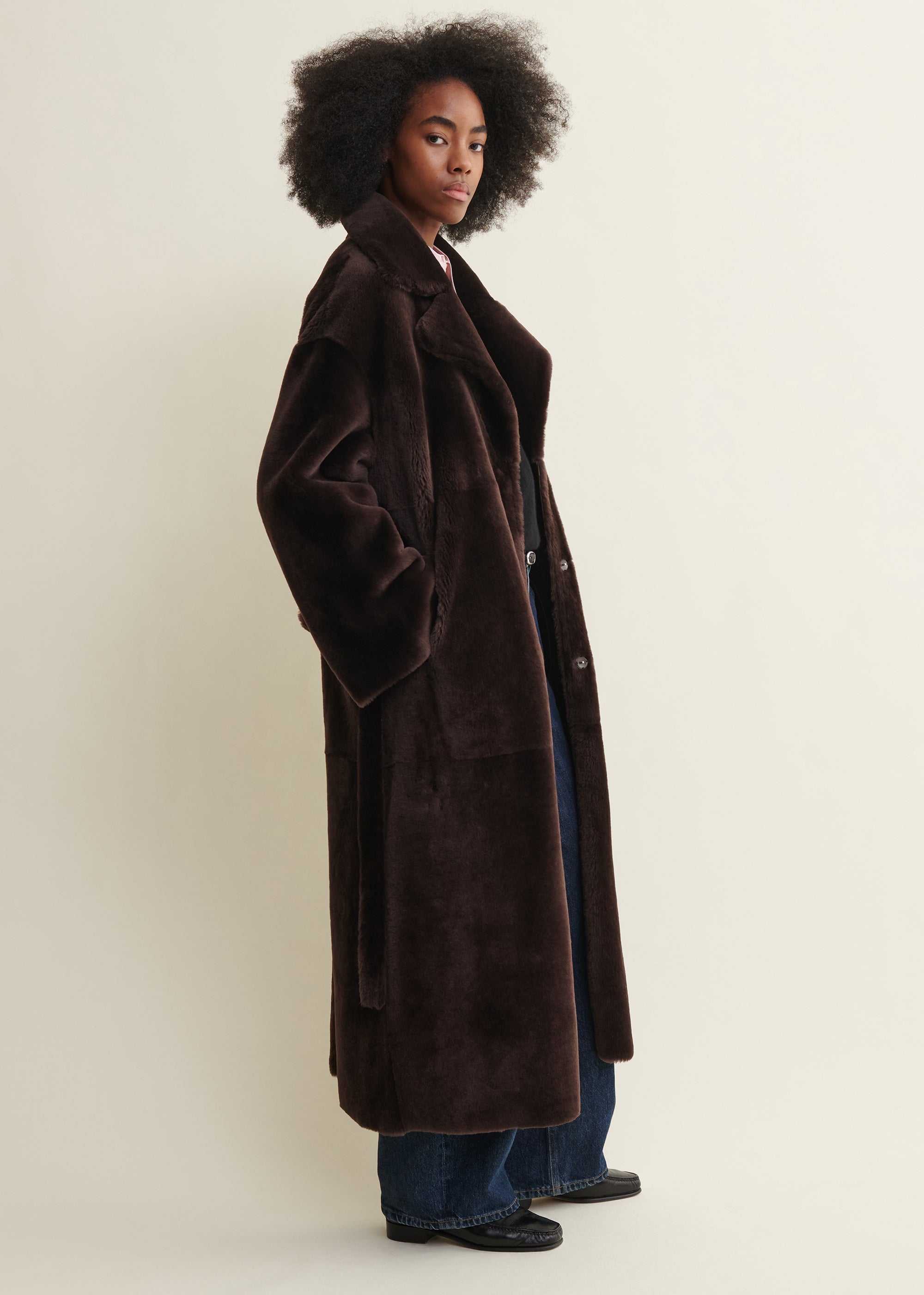 RIEN | Reversible Shearling Coat | Coffee Bean