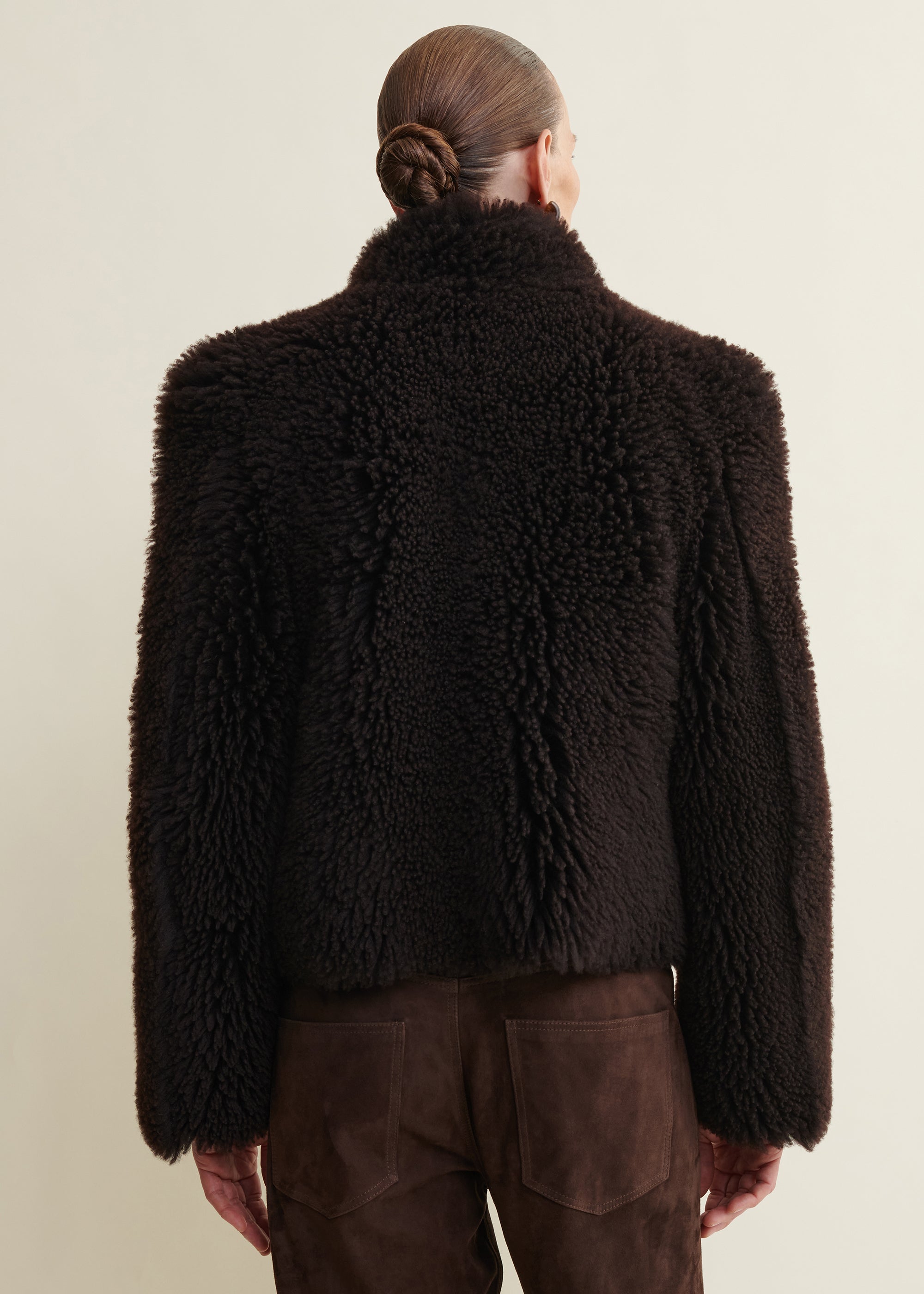 MENO | Cropped Shearling Jacket | Coffee Bean