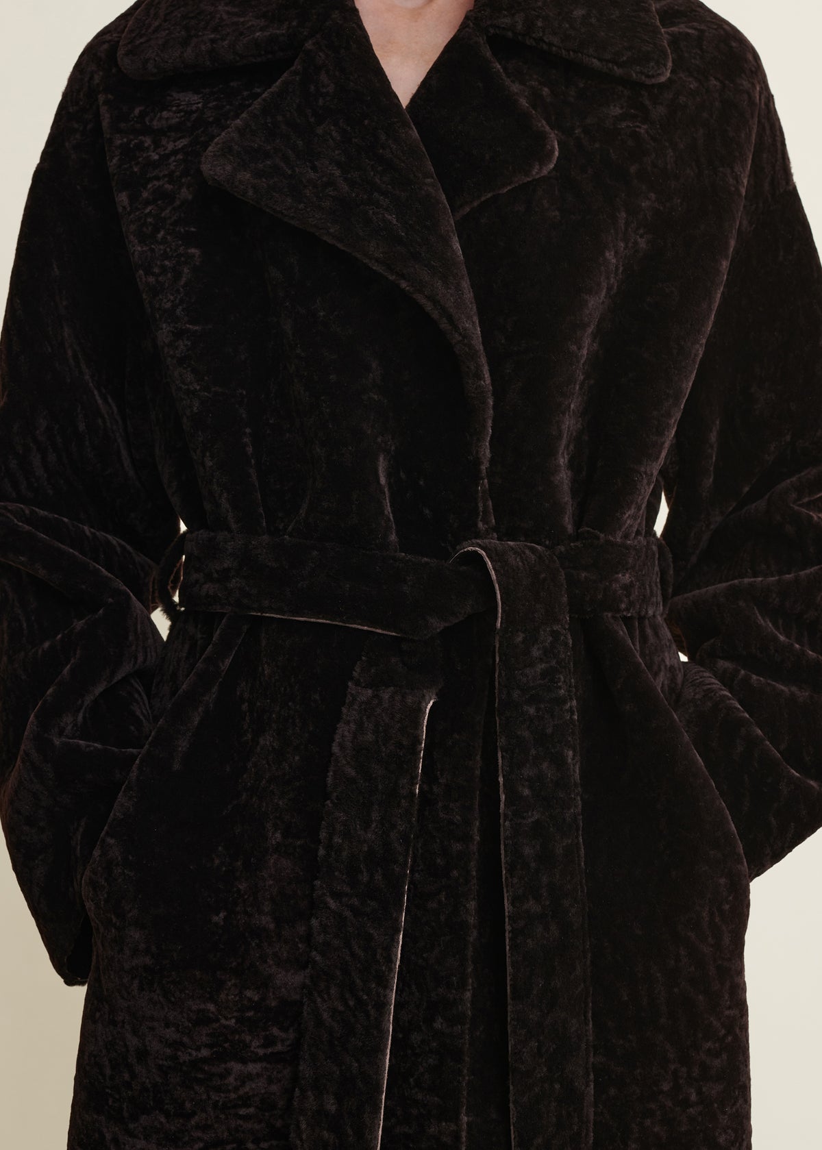 RIEN | Velvet Shearling Coat | Coffee Bean