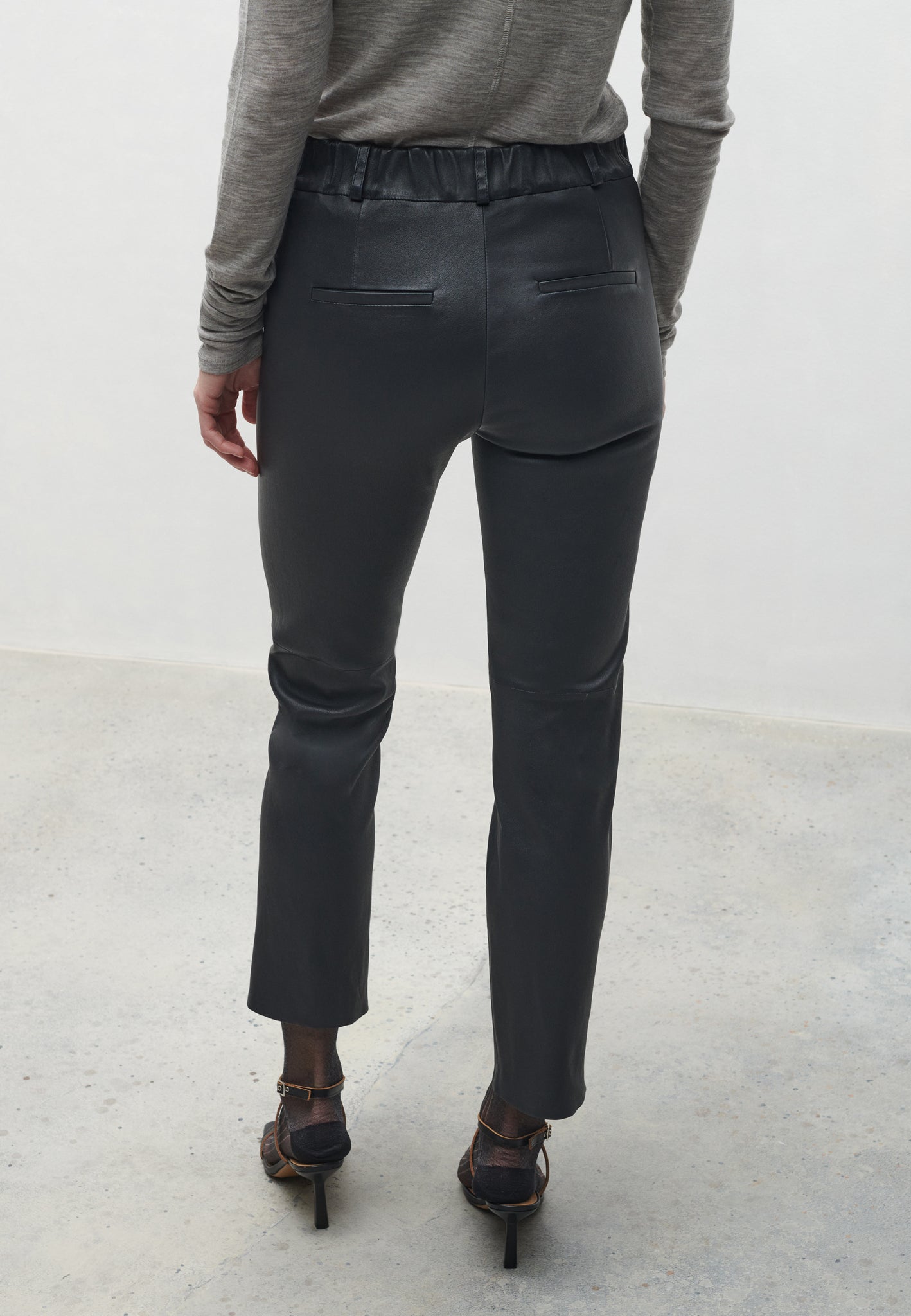 JEN | Leather slim fit pantalon
