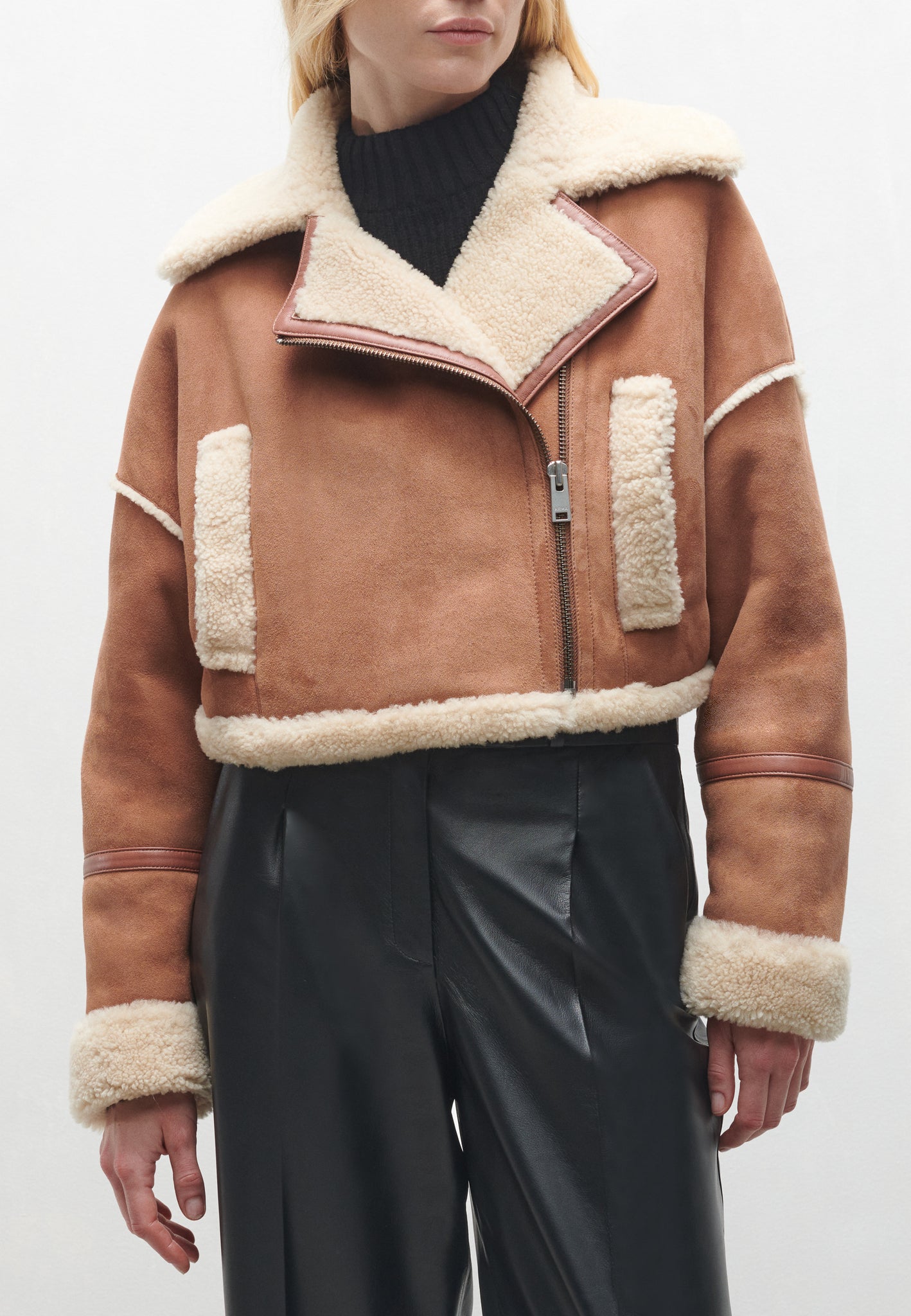 TURIN | Cropped shearling jacket