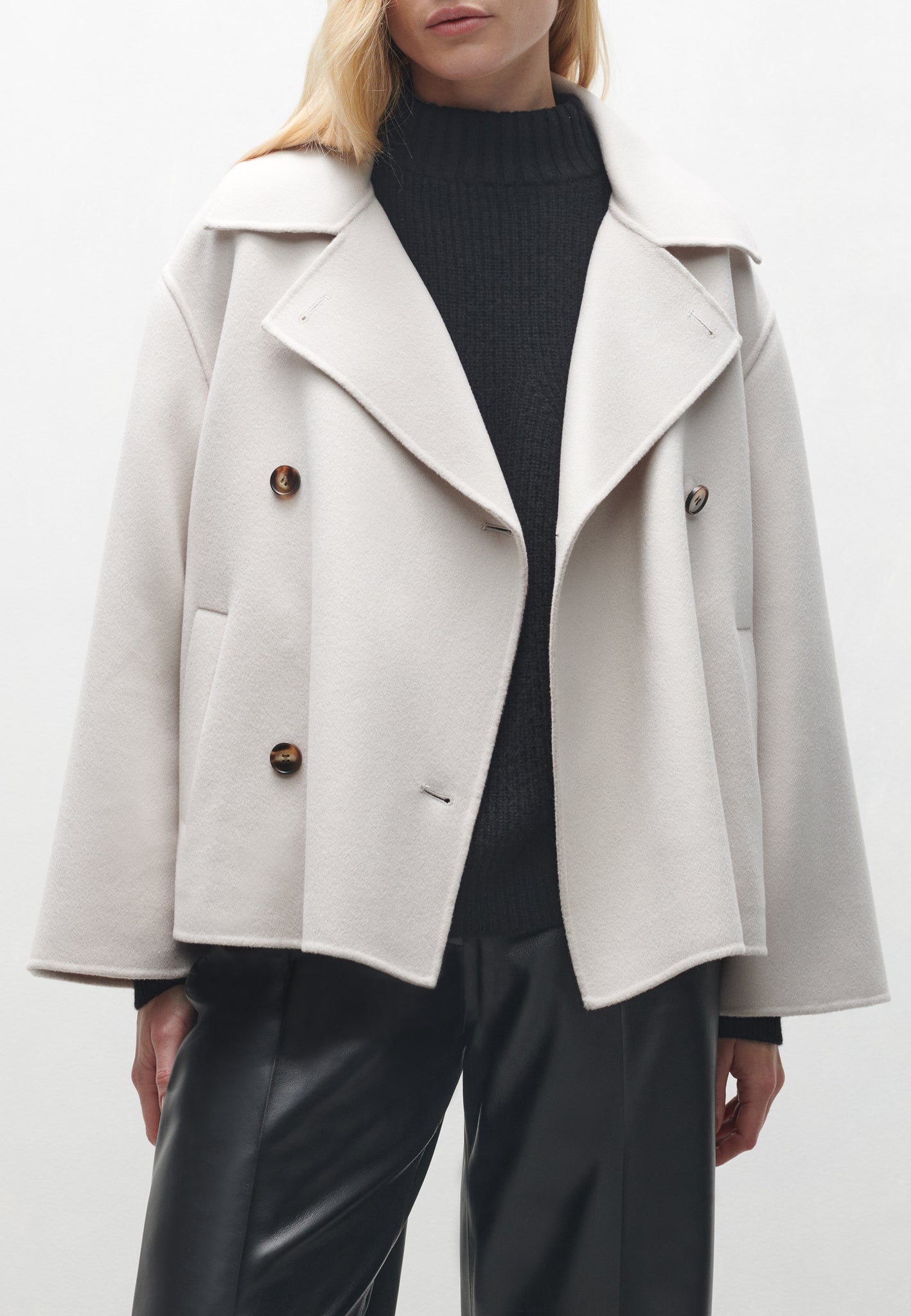 MANILA | Wool coat