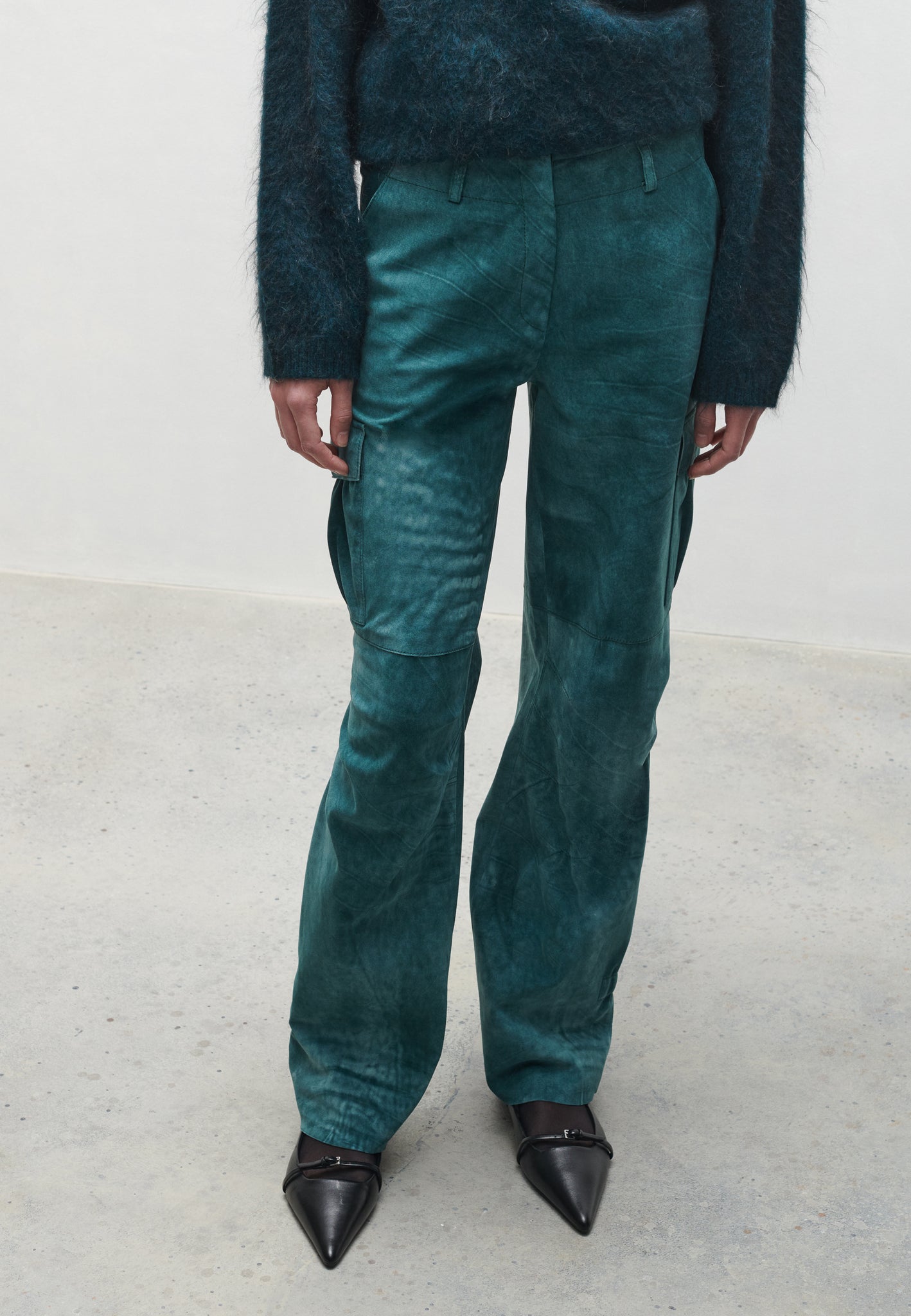 ZADAR | Low rise suede trousers
