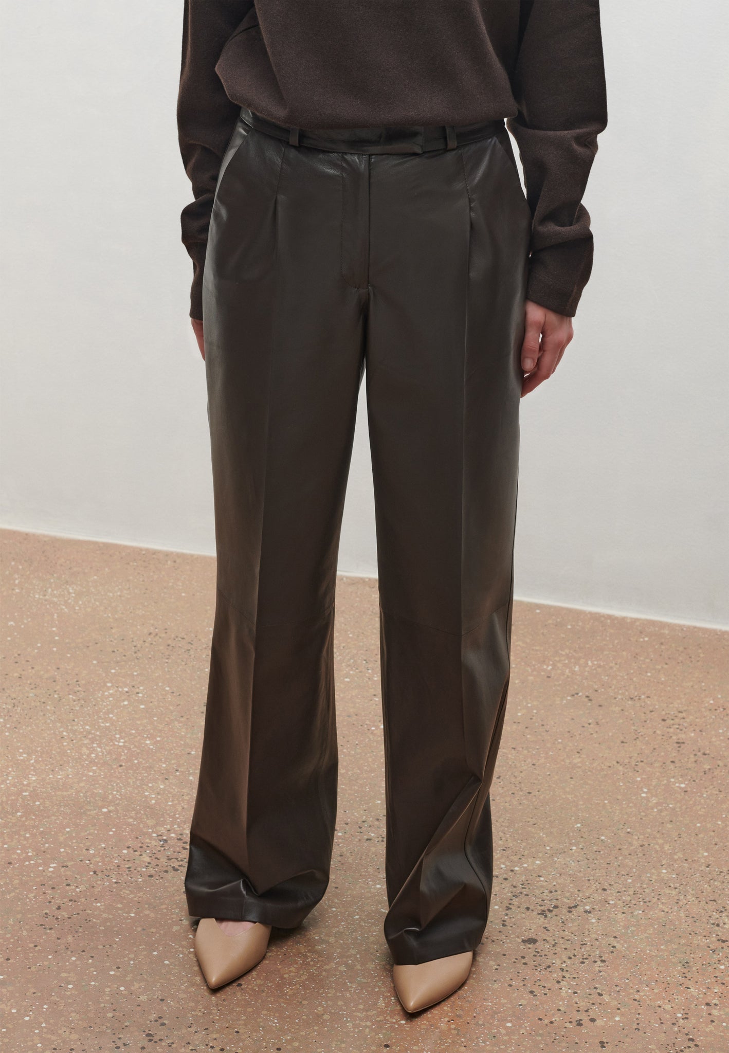 ANTONIA | Leather pleated wide-leg trousers